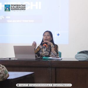 RAPAT PERTEMUAN RUTIN GAPOKTAN LUWIH MANDIRI KALURAHAN MARGOLUWIH