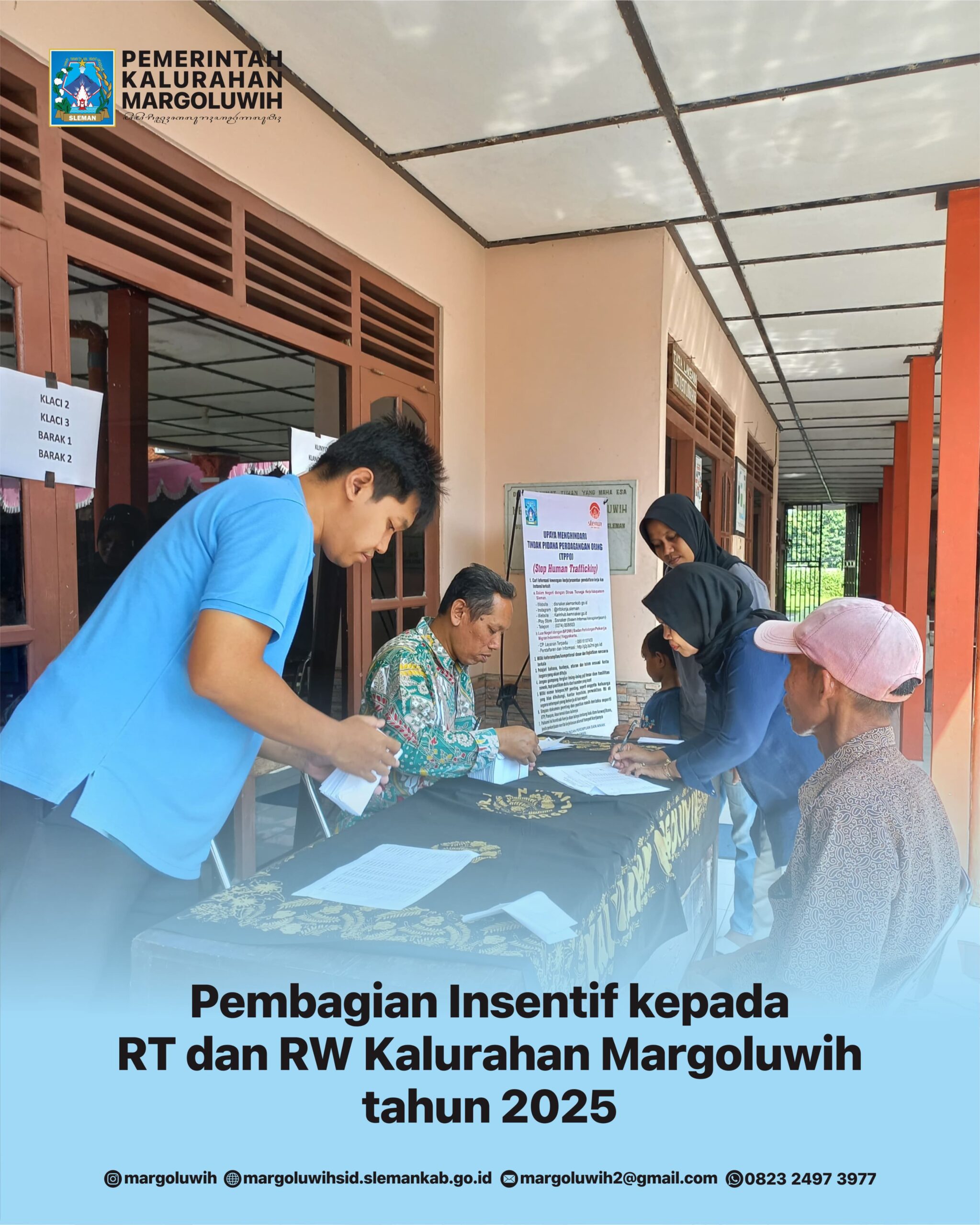 PEMBAGIAN INSENTIF KEPADA RT DAN RW KALURAHAN MARGOLUWIH TAHUN 2025
