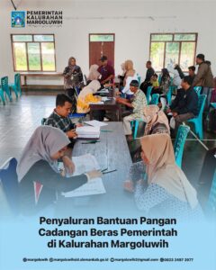 PENYALURAN BANTUAN PANGAN CADANGAN BERAS PEMERINTAH DI KALURAHAN MARGOLUWIH